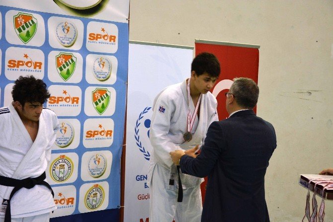 Türkiye Okul Sporları Judo Şampiyonası Sona Erdi