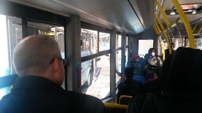 Vali, Tebdili Kıyafetle Halk Otobüsünde