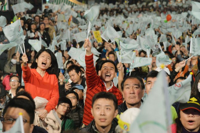 Tayvan'daki seçimden demokratlar galip çıktı