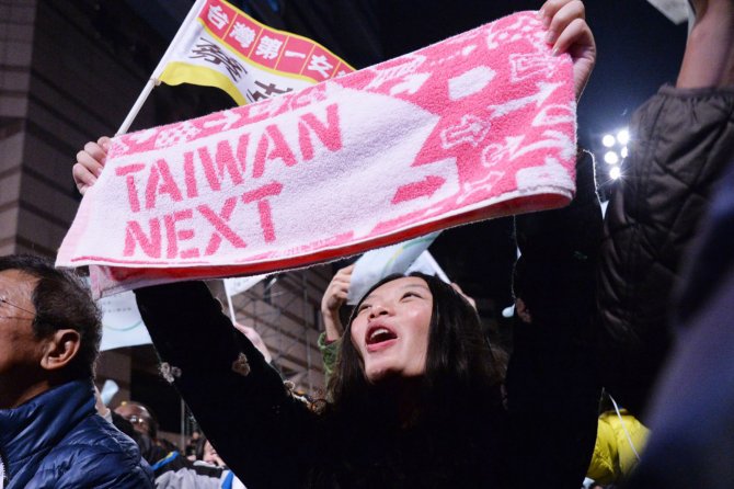 Tayvan'daki seçimden demokratlar galip çıktı