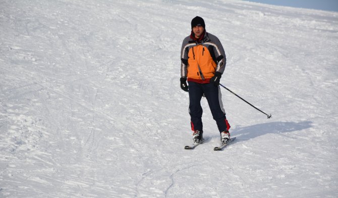 Bitlis’teki 3 kayak merkezinde sezon açıldı