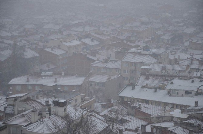 Bursa’da Beklenen Kar Yağışı Başladı