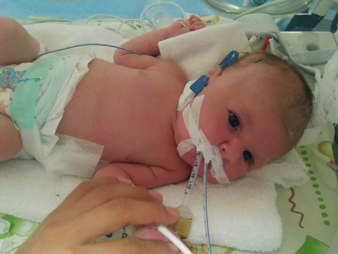 Hastanede yanlış kan verildiği için bebek öldü iddiası