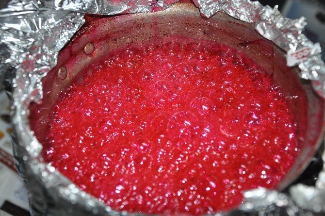 Sandıklı’da Unutulmaya Yüz Tutmuş Geleneklerden “Gelin Şekeri’