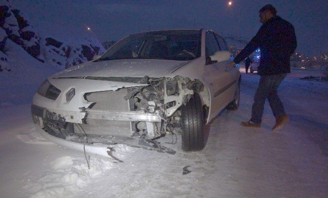 Yozgat’ta Trafik Kazası: 4 Yaralı