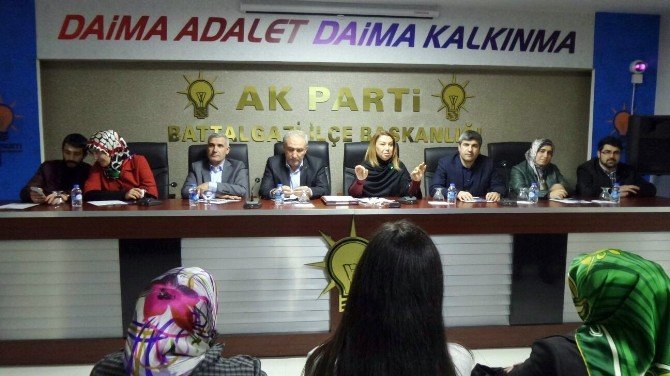 AK Parti Malatya Milletvekili Öznur Çalık