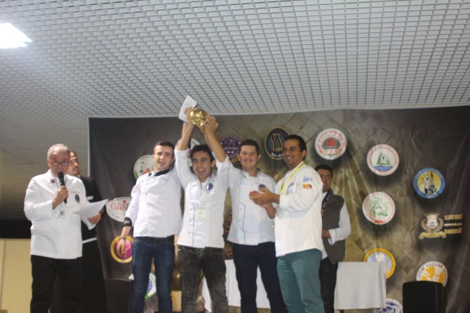 Manavgat MYO Altın Kep Yarışması'nda altın madalya kazandı