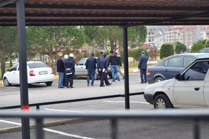 Ayvalık Adalet Sarayında Bomba Paniği