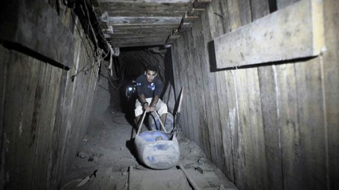 'Gazze, Mursi döneminde açık olan tünellerle nefes alıyordu'