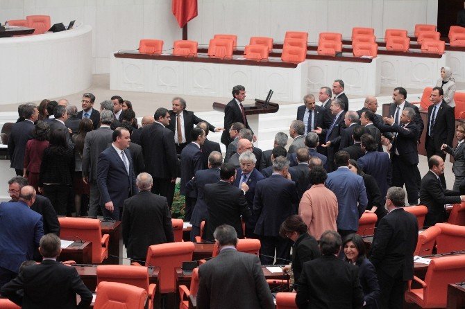 Meclis Genel Kurulu’nda Faysal Sarıyıldız Gerginliği