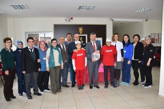 Ziçev Rehabilitasyon Merkezi Birinci Yılını Kutladı