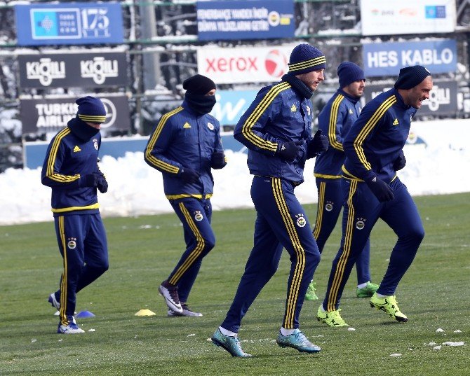 Fenerbahçe, Tuzlaspor Maçının Hazırlıklarını Tamamladı