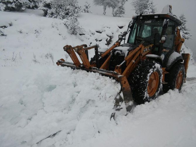 İbradı Belediyesi, karla mücadele ekibi kurdu