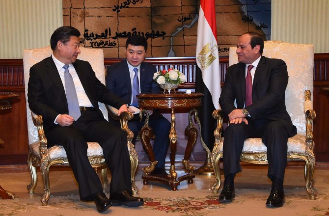 Çin Cumhurbaşkanı Xi, Mısır ziyaretinde 15 milyar dolarlık anlaşma imzaladı