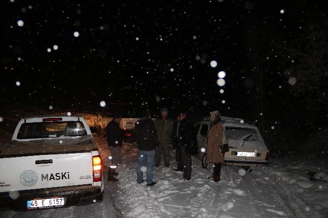 Demirci’de Öğrencilere 1 Gün Kar Tatili