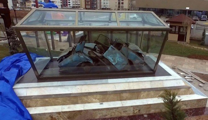 Uğur Mumcu’nun Otomobili Adının Verildiği Parkta Sergilenecek