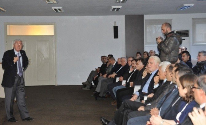 BEÜ’de "Yükseköğretim Kalite Güvence Sistemi Üzerine Görüşler" Konferansı