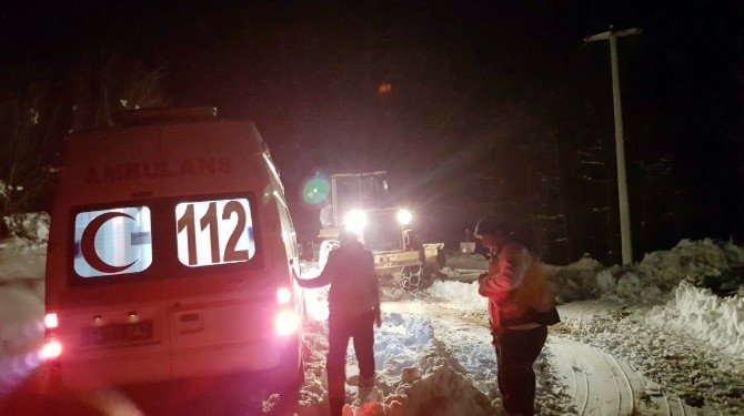 Kara Saplanan Ambulans 6 Saat Sonra Hastaya Ulaştı