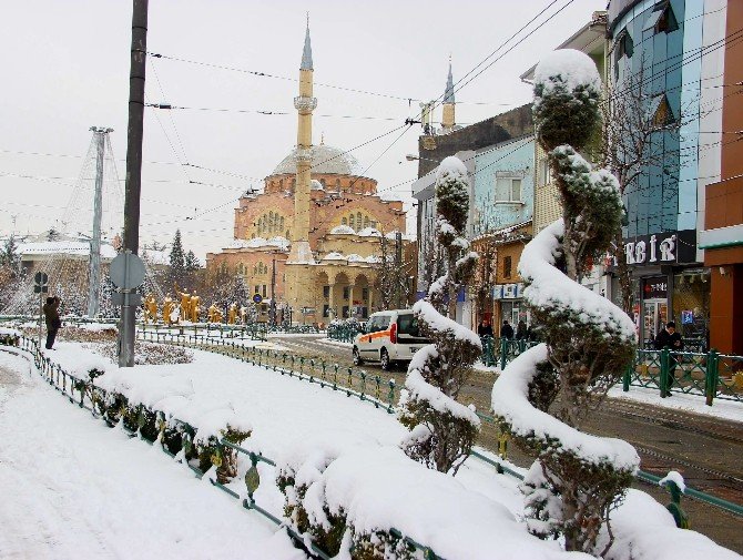 Eskişehir’de Kartpostallık Kar Manzaraları