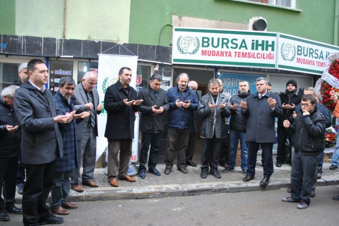 Mudanya’dan Türkmenlere 4. yardım TIR'ı yola çıktı