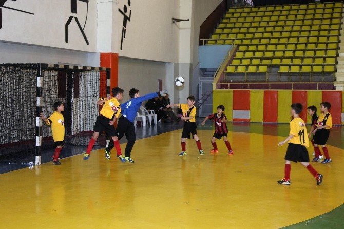 Büyükşehir’den Futbol Turnuvası