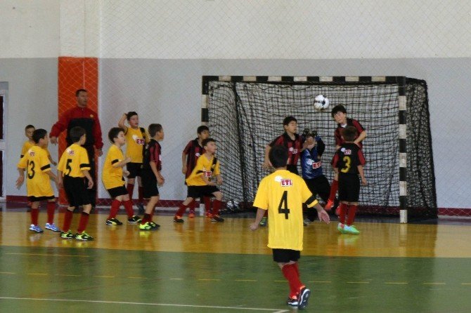 Büyükşehir’den Futbol Turnuvası