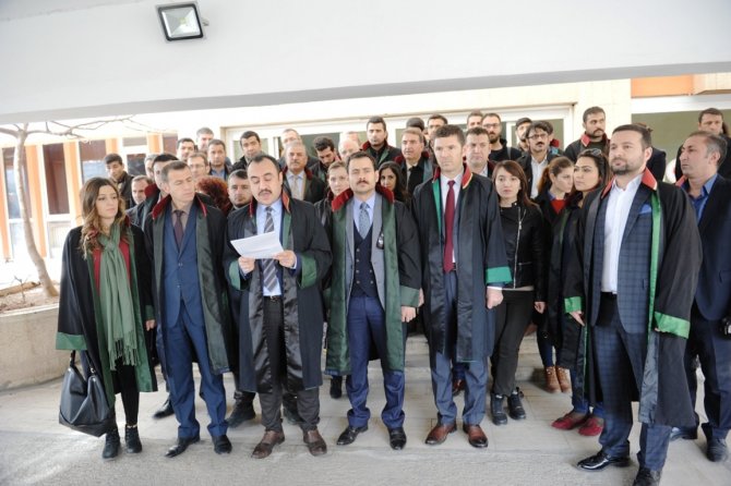 Mardin Barosu hakim hakkında suç duyurusunda bulundu