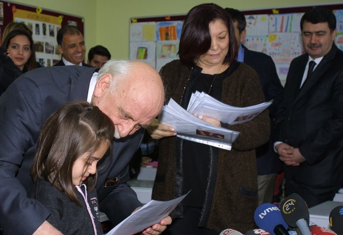 Bakan Avcı'dan velilere: Kötü nottan dolayı çocuklarınıza kızmayın