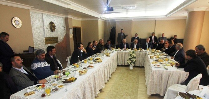 Bakan Ağbal’ın Başkanlığında “Tarım Yerleşkesi” Toplantısı Yapıldı