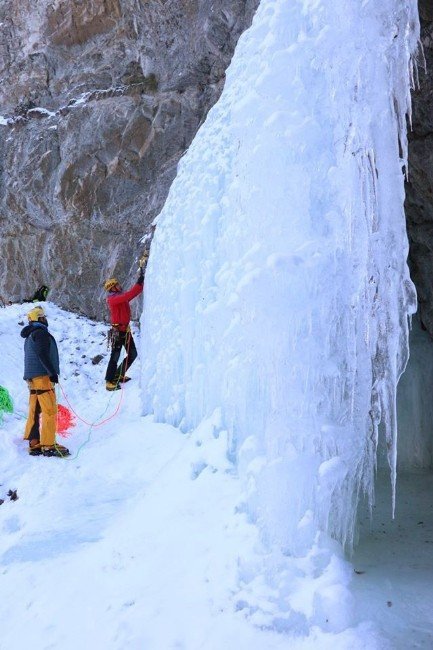 Erzurum’da Uluslararası Buz Tırmanış Festivali