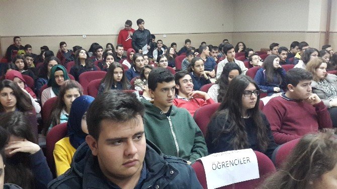 Ticaret Borsası Anadolu Lisesi Şiir Dinleti Günleri Düzenledi