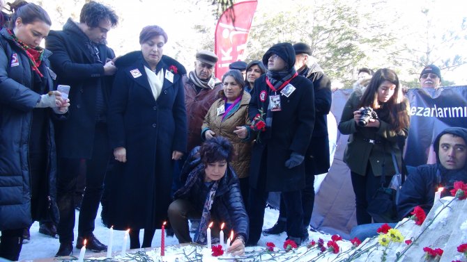 Uğur Mumcu mezarı başında anıldı