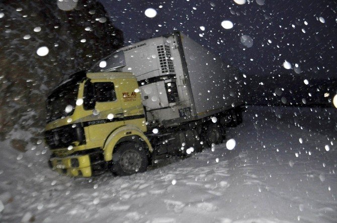 Seydişehir’de Kar Hayatı Olumsuz Etkiliyor