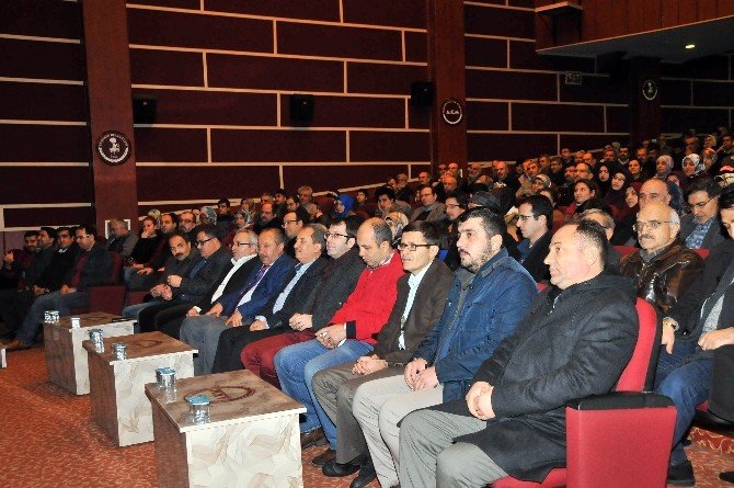 Prof. Dr. Çelik Ve Gazeteci Güler’den Konferans