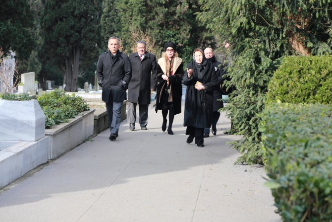 Mustafa Koç’un mezarı boş kalmıyor