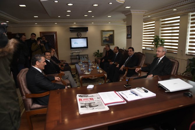 Kılıçdaroğlu, Tunceli Valiliği'ni ziyaret etti