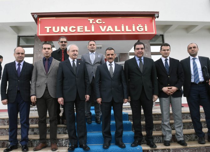 Kılıçdaroğlu, Tunceli Valiliği'ni ziyaret etti