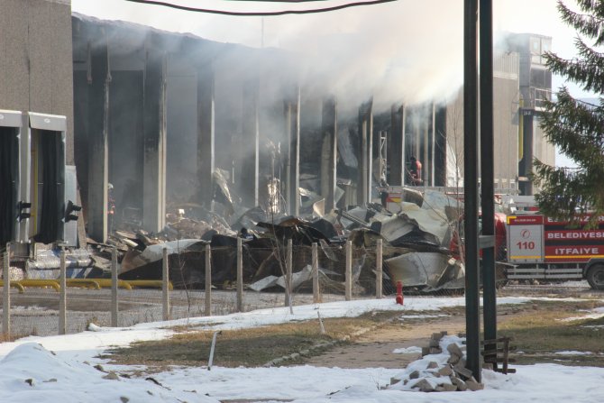 Vali Özcan: Tesisi yanan Aytaç 200 kişiyi işten çıkardı
