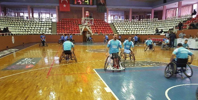 Bağcılarlı Engelli Basketçilerin Hedefi Süper Lig