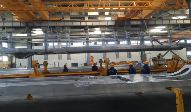 İzmir’in yeni metro vagonları ekimde geliyor