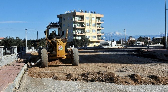 Kepez Belediyesi Düden Yolunda Asfalt Çalışması Başlattı