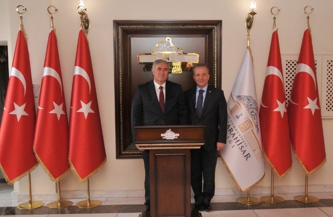 Yargıtay Cumhuriyet Başsavcısı Mehmet Akarca’dan Afyonkarahisar Valisi Hakan Yusuf Güner’e Ziyaret