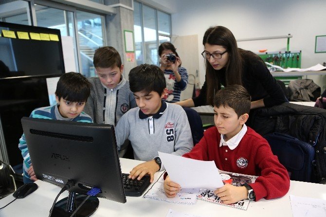 Başakşehir Bilgievi Öğrencileri Akıllı Şehirleri Tasarlıyor