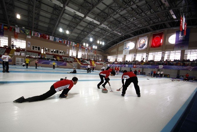 Vali Altıparmak ”Curling Federasyonu Kararını Gözden Geçirmeli”
