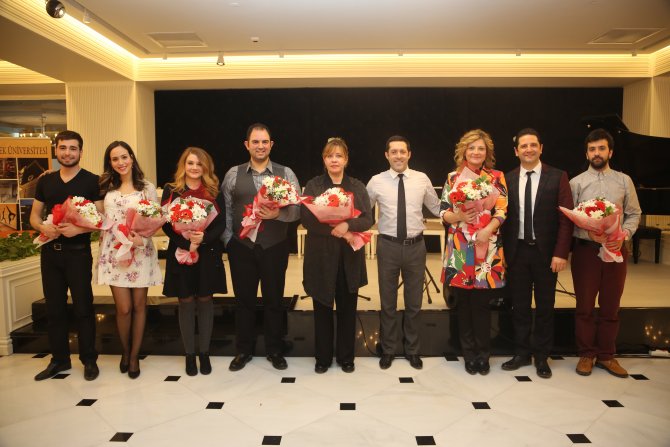 İpek ve Bilkent Üniversitesi öğrencileri konser verdi