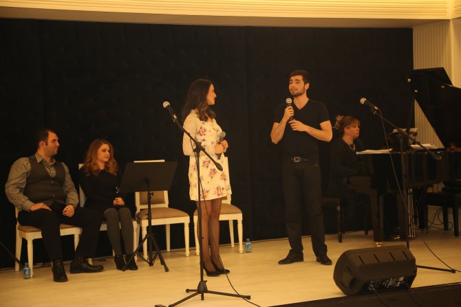 İpek ve Bilkent Üniversitesi öğrencileri konser verdi