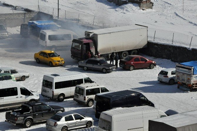 Kars’ı Sibirya Soğukları Vurdu
