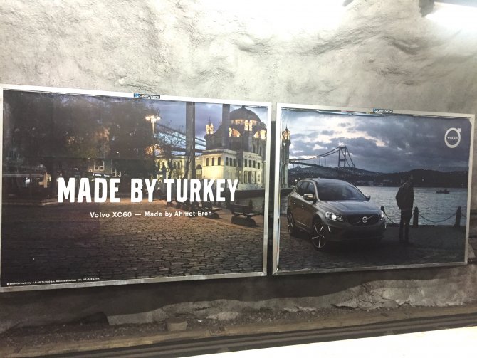 Volvo'nun 'Türkiye yaptı' reklamı İsveç’te billboardları süslüyor