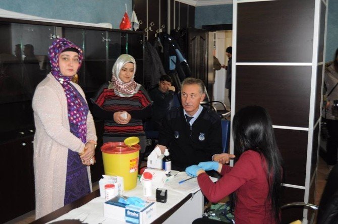 Yozgat Belediyesinden Kızılay’a Kan Bağışı