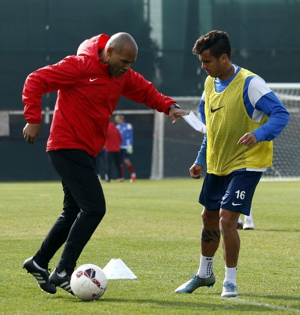 Antalyaspor, Torku Konyaspor Maçı Hazırlıklarına Başladı